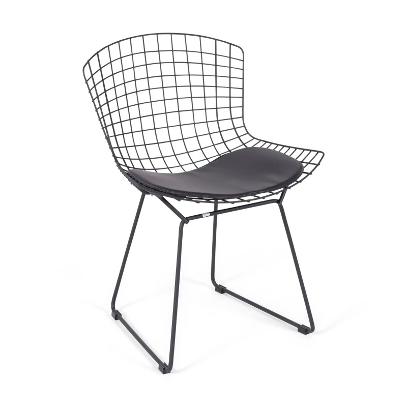 Réplica da cadeira metálica Bertoia em aço preto em estilo industrial do famoso designer Hans J. Wegner