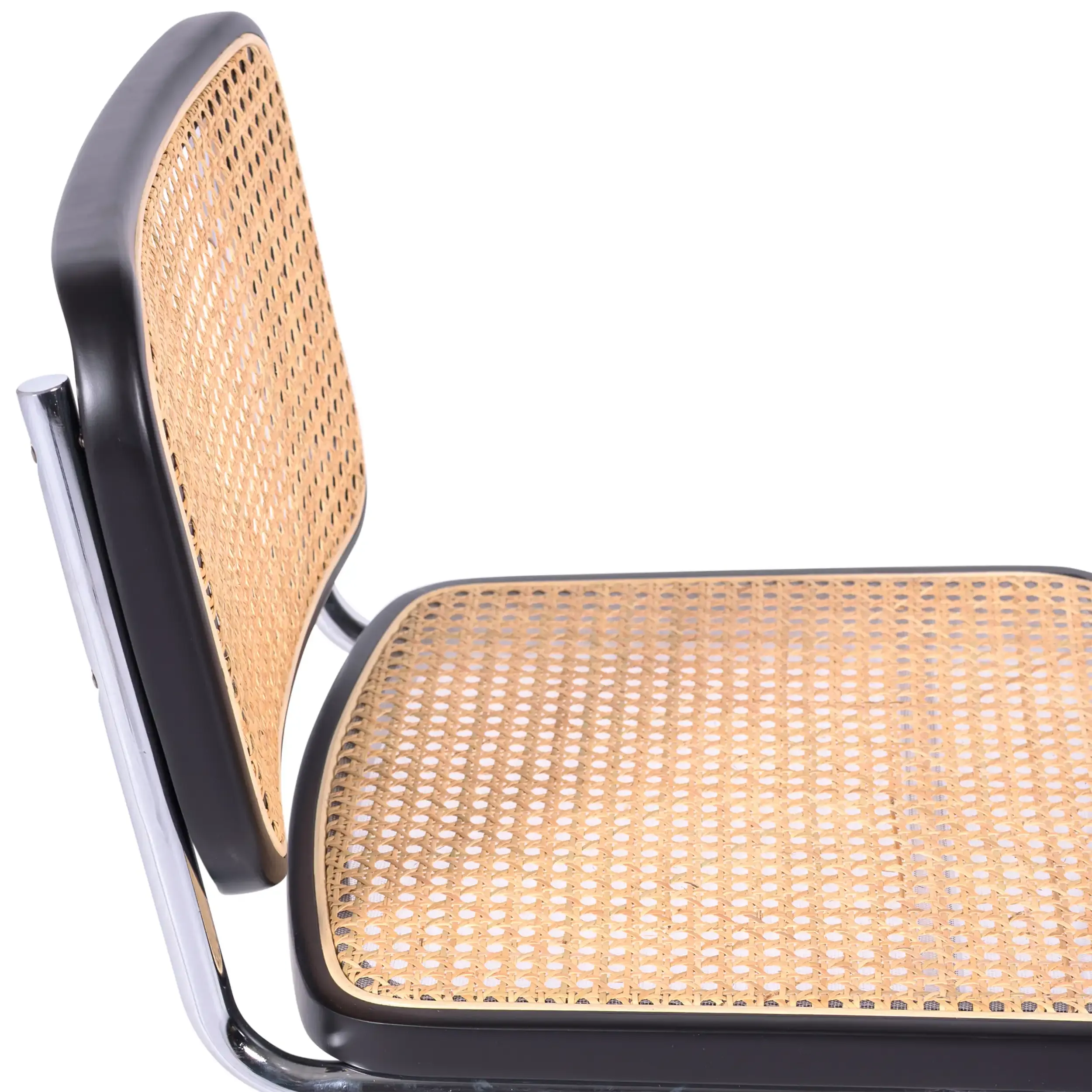 Tuoli Cesca edullinen tuoli teräksestä, pyökistä ja rottingista 🪑 | Mueble Design