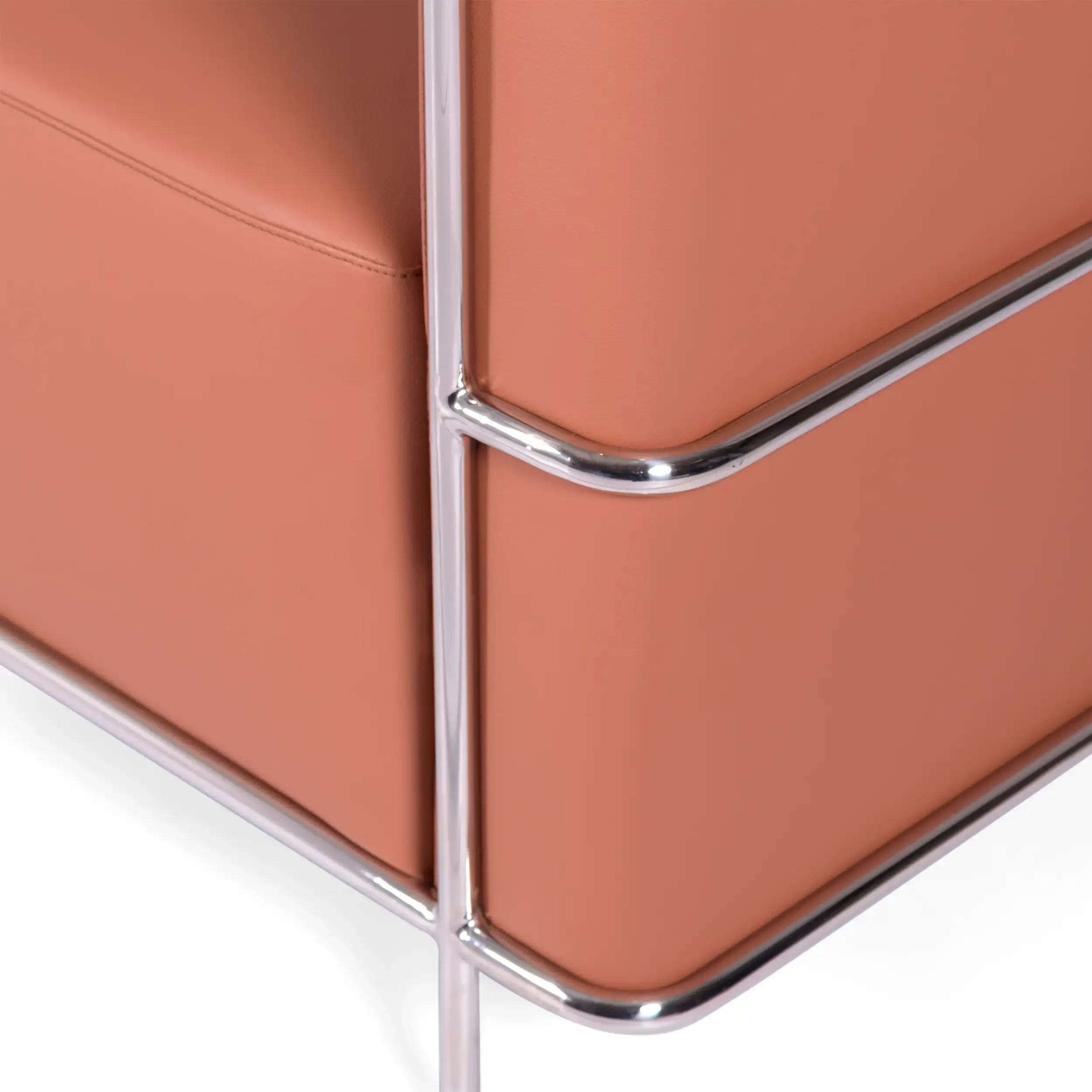 Torino 3-istuttava sohva ekotekonahkaa ja kromattua terästä - Mobelarium - Mobelarium