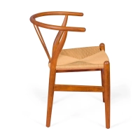 Inspirazione sedia Wishbone in Noce - Sedie nordiche - Mobiliedesign