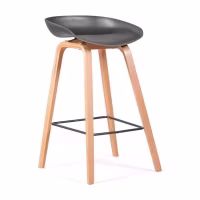Holen Sie sich den Nordic-Hocker aus Buchenholz – Mueble Design