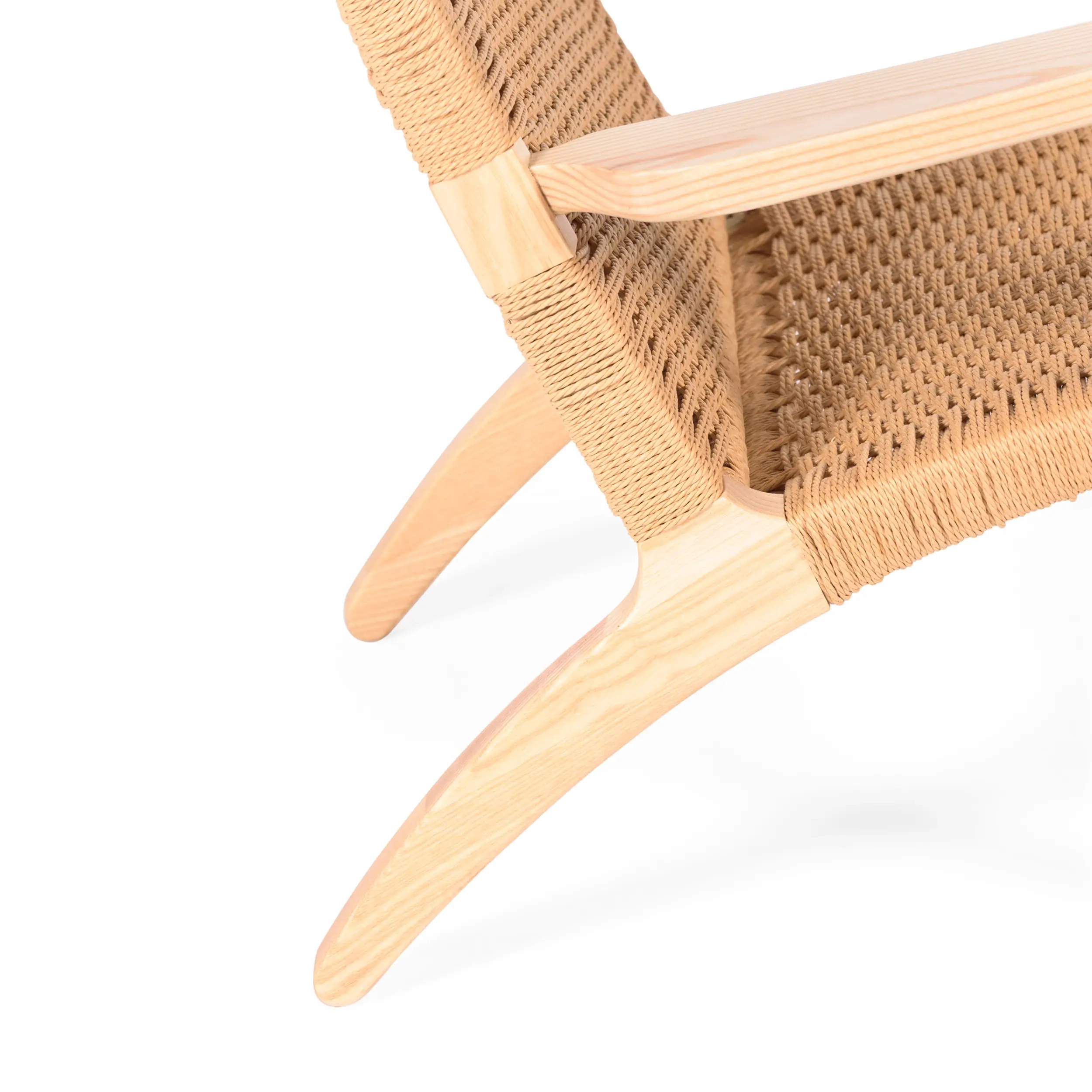 Fauteuil Catani CH25 | Scandinavisch ontwerp in essen en natuurlijk touw