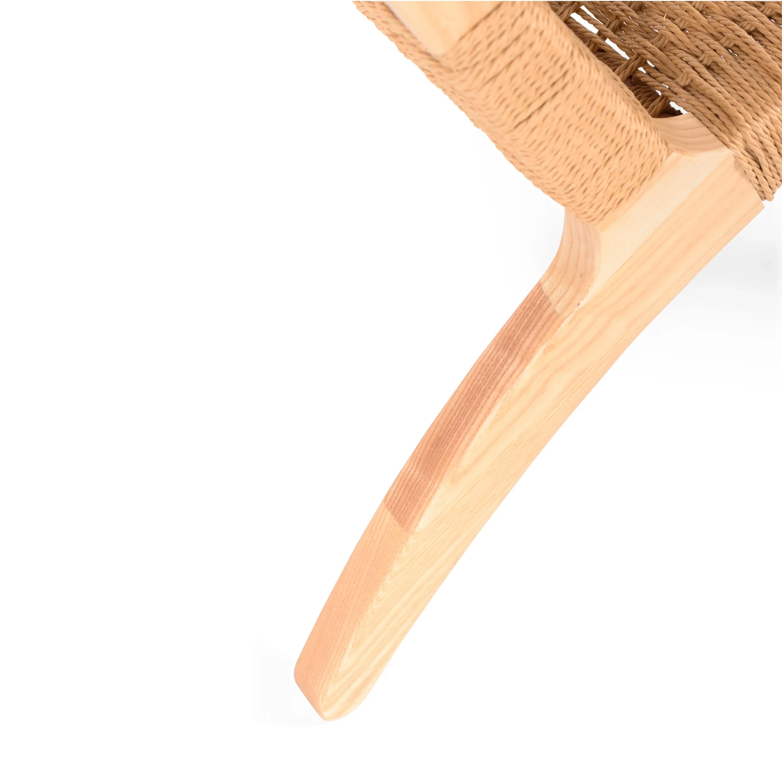 Sessel Catani CH25 | Skandinavisches Design aus Esche und Naturseil