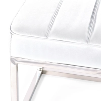 Praga designbänk i kromad stålplåt och konstläder | Modern stil
