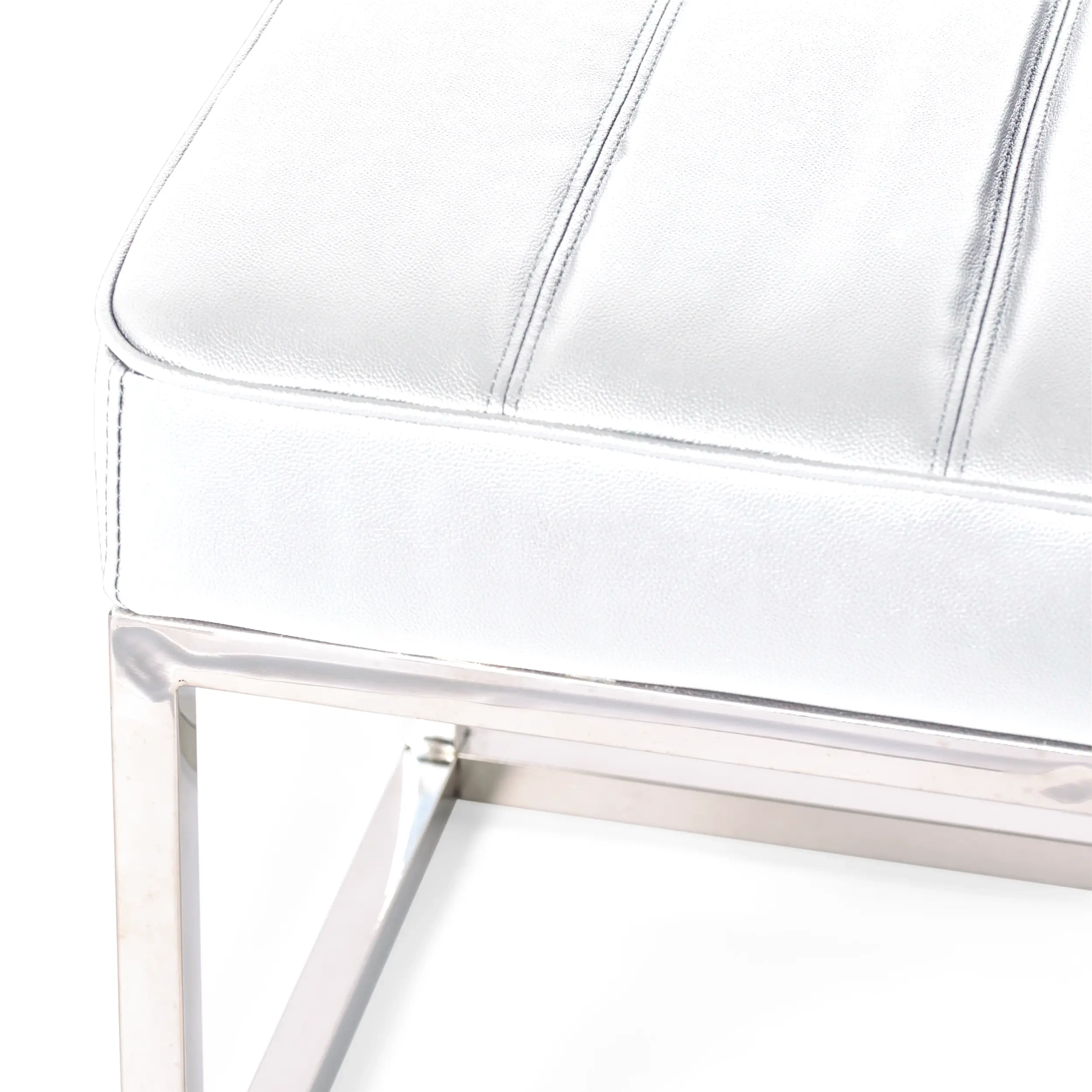 Praga Design Bank van Verchroomd Staal en Kunstleer | Moderne Stijl