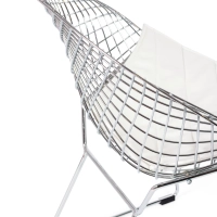 Replica Diamond-tuoli kromattua terästä ja keinonahkainen pehmuste - Bertoia Collection