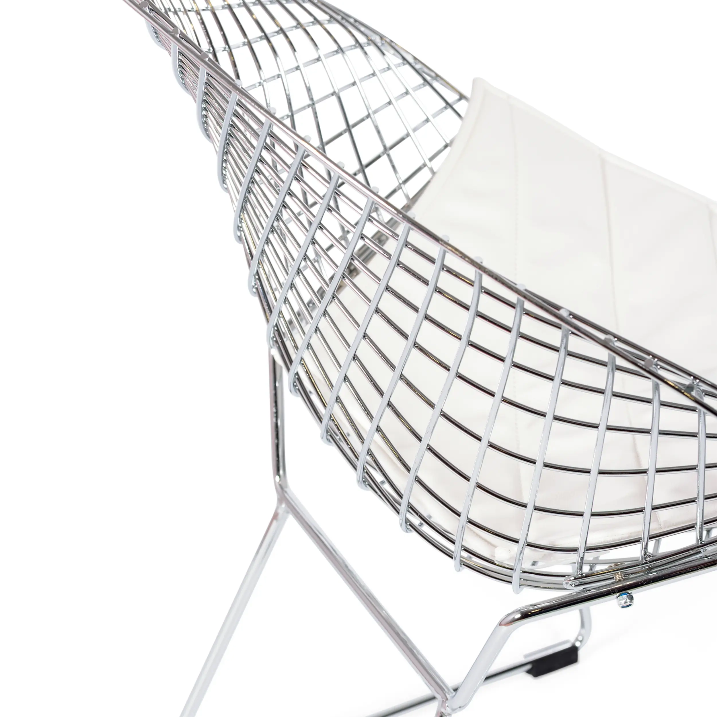 Replica Diamond-tuoli kromattua terästä ja keinonahkainen pehmuste - Bertoia Collection