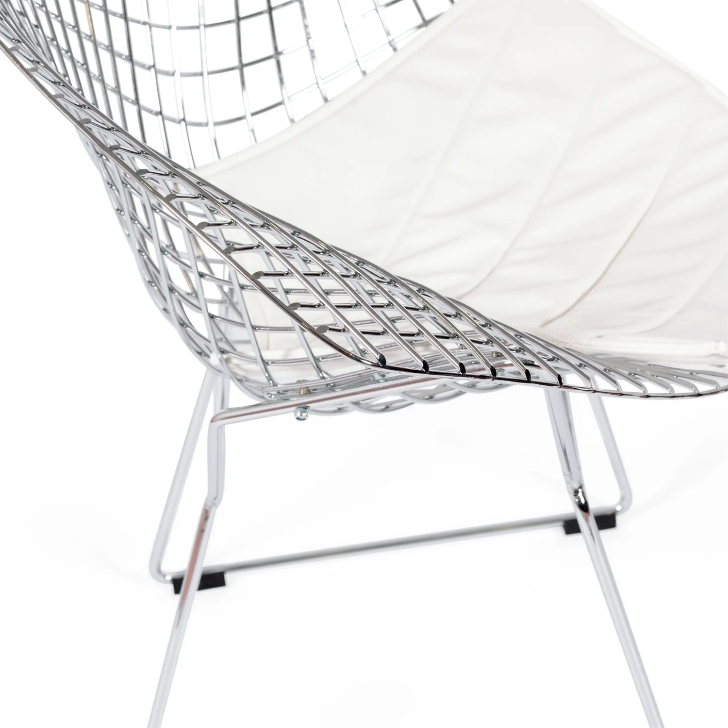 Réplique de la chaise Diamond en acier chromé et coussin en simili-cuir - Collection Bertoia