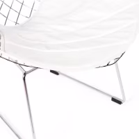 Replica Diamond-stoel in verchroomd staal en kunstlederen kussen - Bertoia Collection