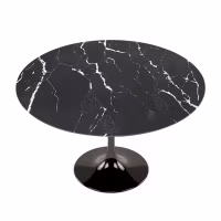 Inspirační tulipánový jídelní stůl v mramoru Marquina - designový nábytek