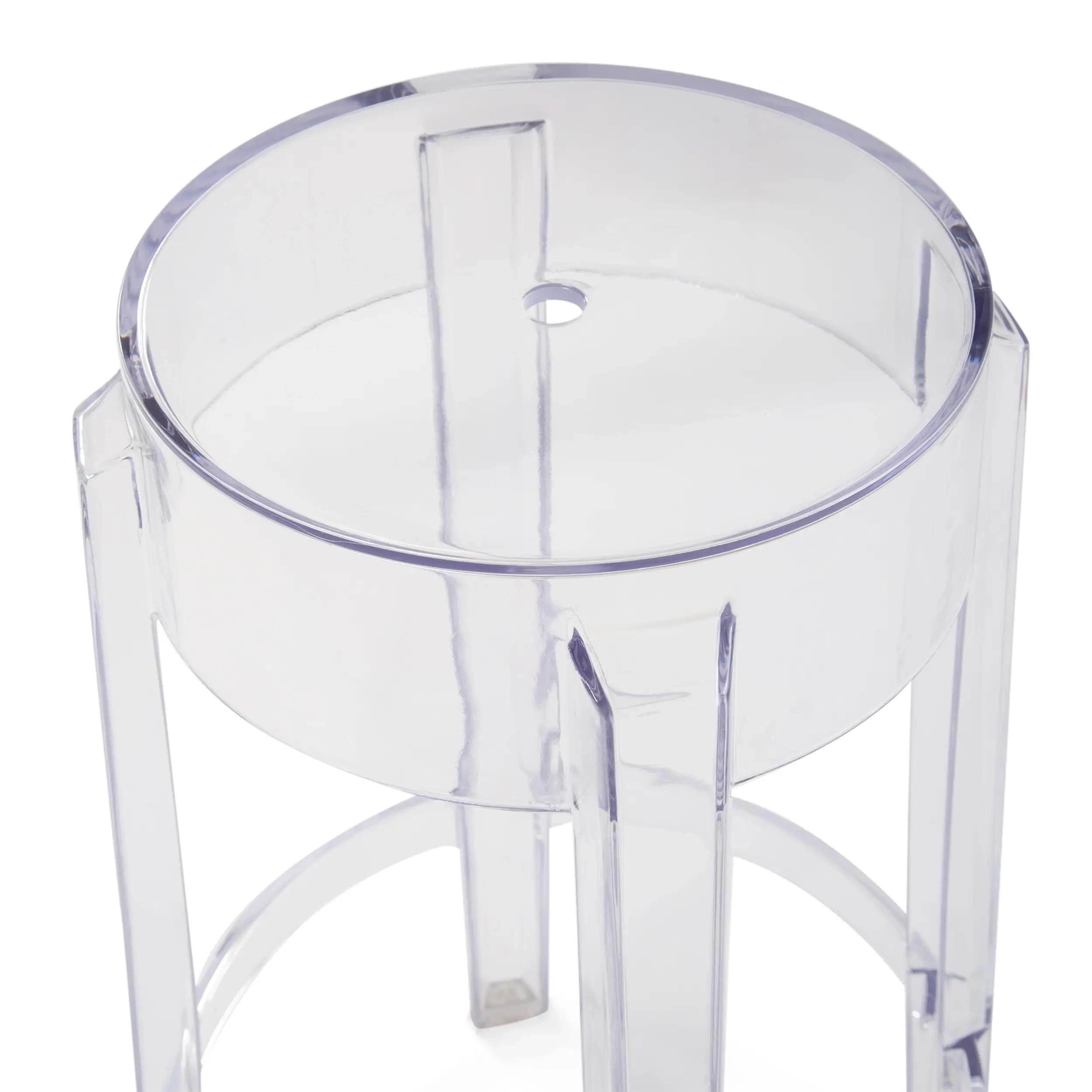 Louis Ghost jakkara replica - Design tuolit | Muebledesign | Muebledesign