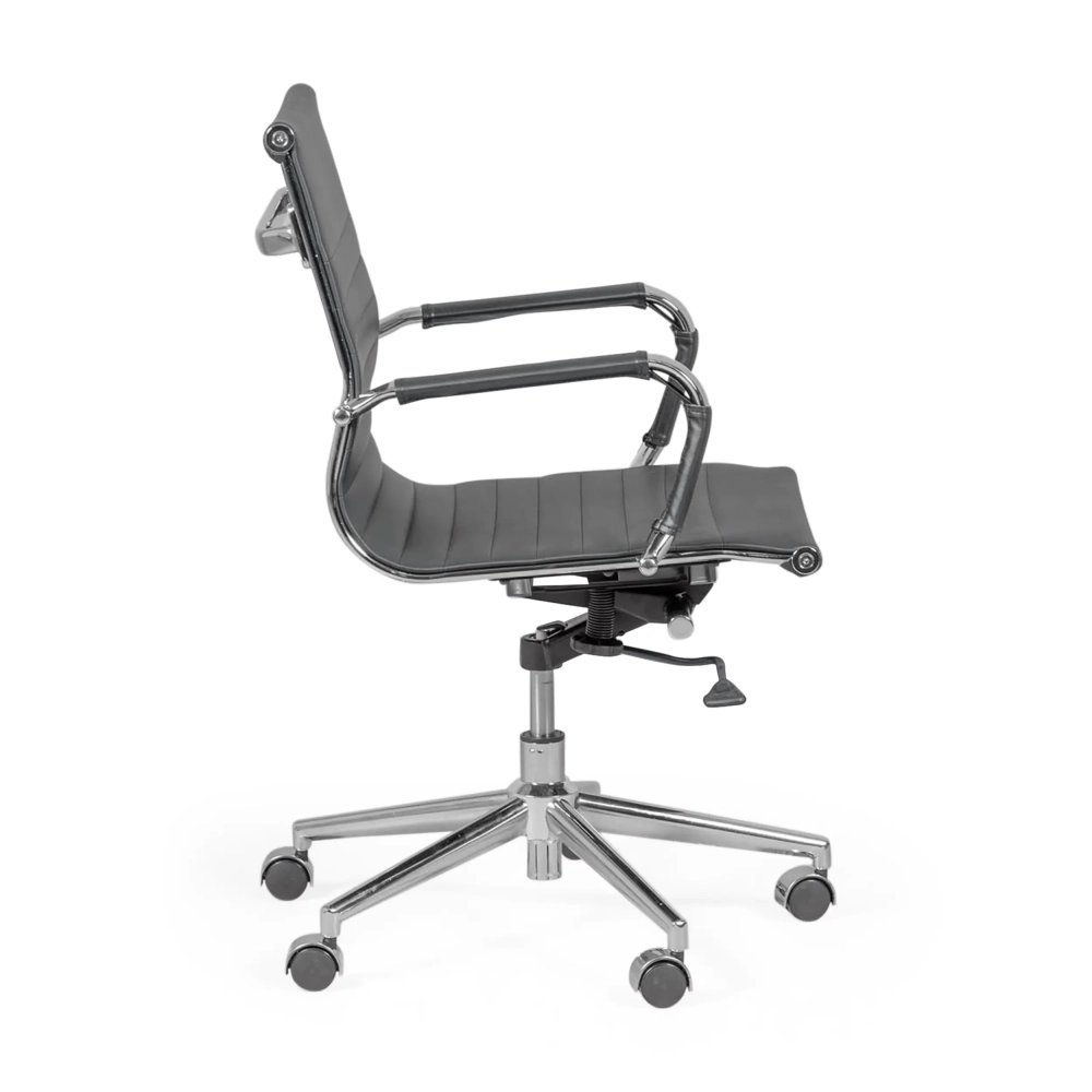 Cadeira de escritório com encosto baixo | Design moderno em imitação de pele e aço cromado
