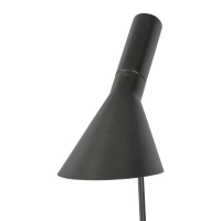 Jhon floor lamp | Design inspired by Arne Jacobsen in steel