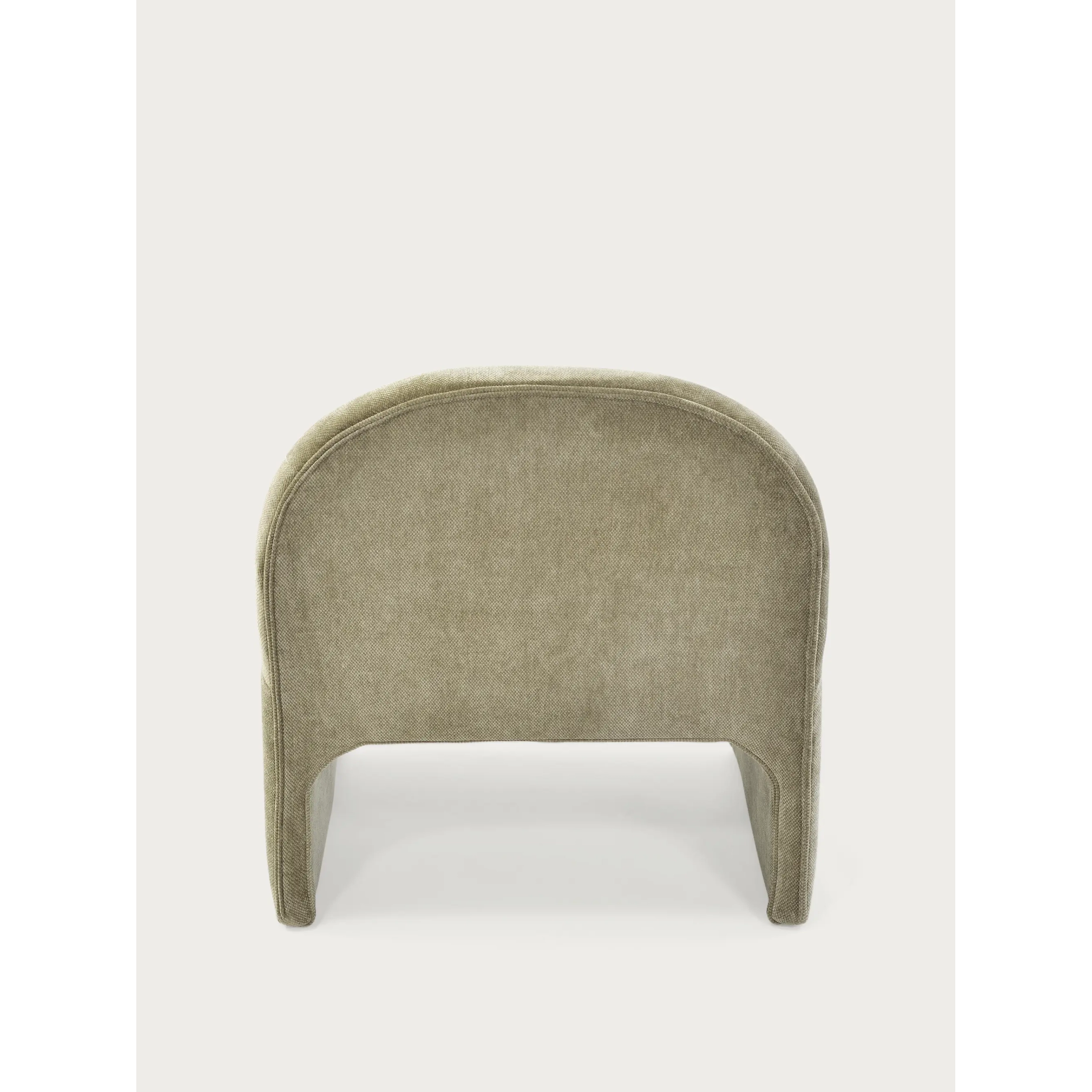 Möblerad designfåtölj Basel, minimalistisk och bekväm stil