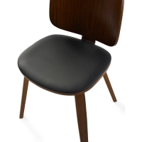 Stoel Scandinavisch Hut S in walnoot met beklede zitting