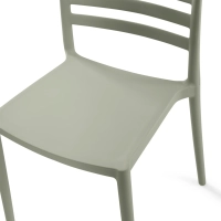 Chaise empilable en polypropylène pour usage extérieur - Creta