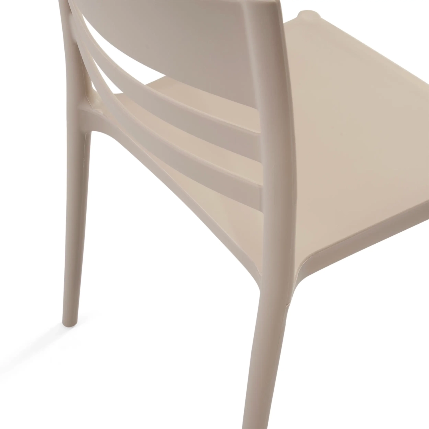 Silla apilable de polipropileno apta para exterior - Creta