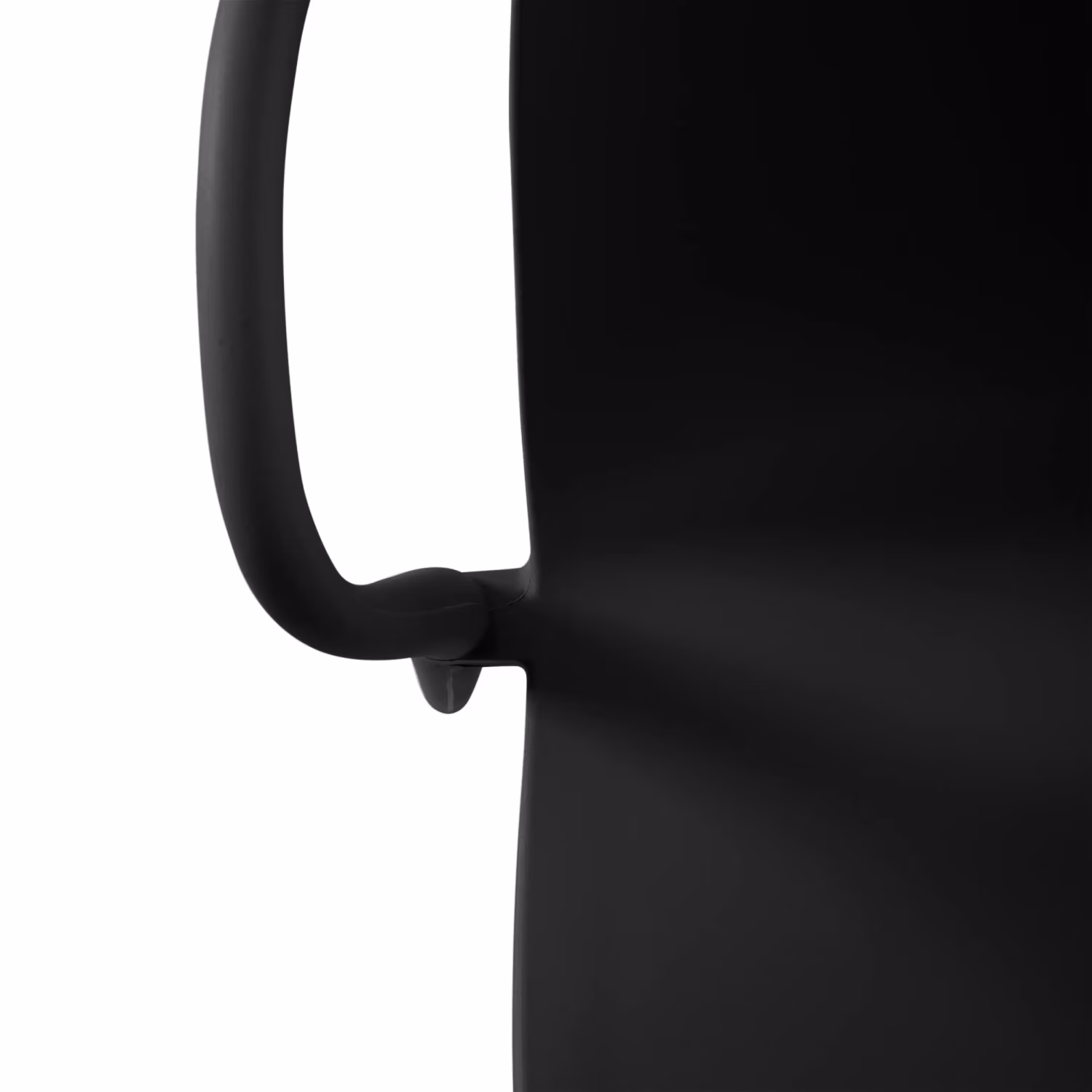 Stapelbarer Stuhl mit Armlehnen für drinnen und draußen - Pierre
