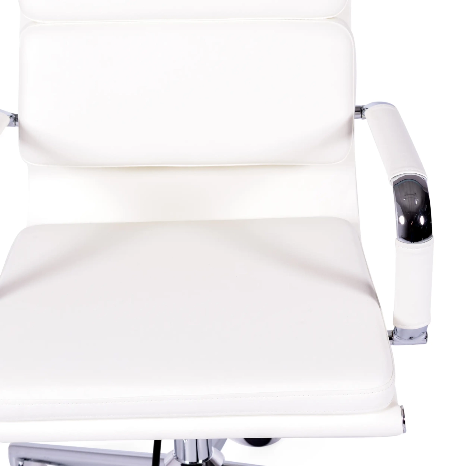 Sedia da ufficio in pelle italiana Task con schienale alto e design elegante