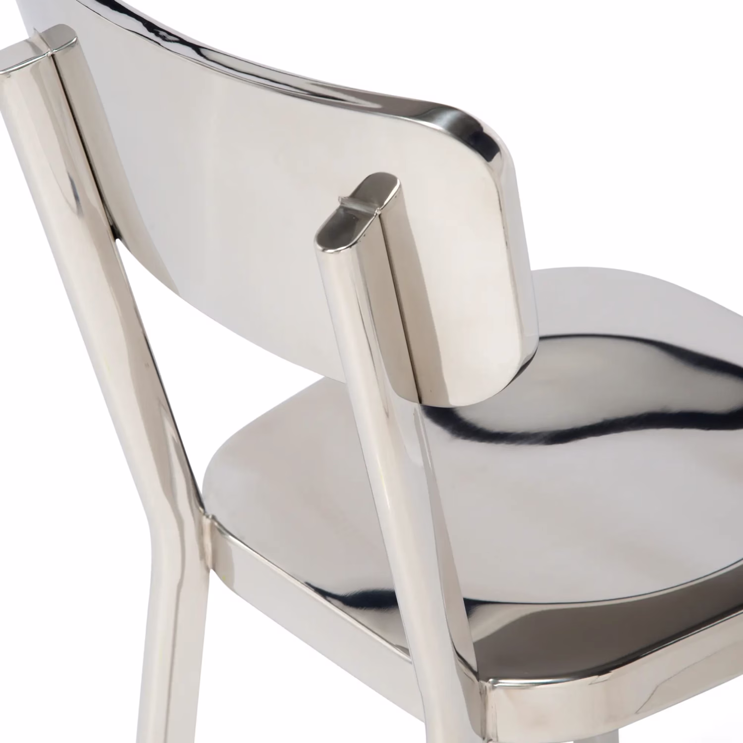 Delawere Stuhl aus Edelstahl : Elegantes Industriedesign