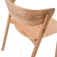 Matstol i naturask Notorius | Elegant design skandinavien