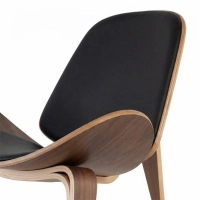 Inspirazione Shell CH07 in noce - Sedie Scandinave - Mobiliedesign