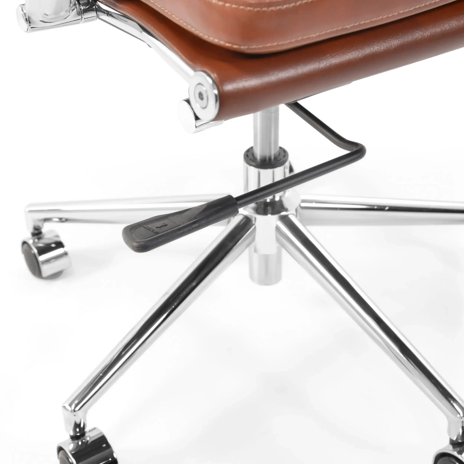 Silla de oficina acolchada Task | Diseño clásico y confort moderno