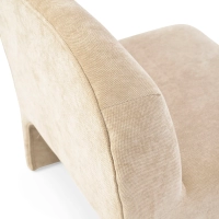 Möblerad designfåtölj Basel, minimalistisk och bekväm stil