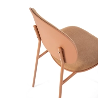 Carlotta – stapelbarer, ergonomischer Esszimmerstuhl | Moderner Polsterstuhl