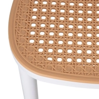 Pakkaa 4 Moulin-tuolia synteettistä rottinkia - Mueble Design