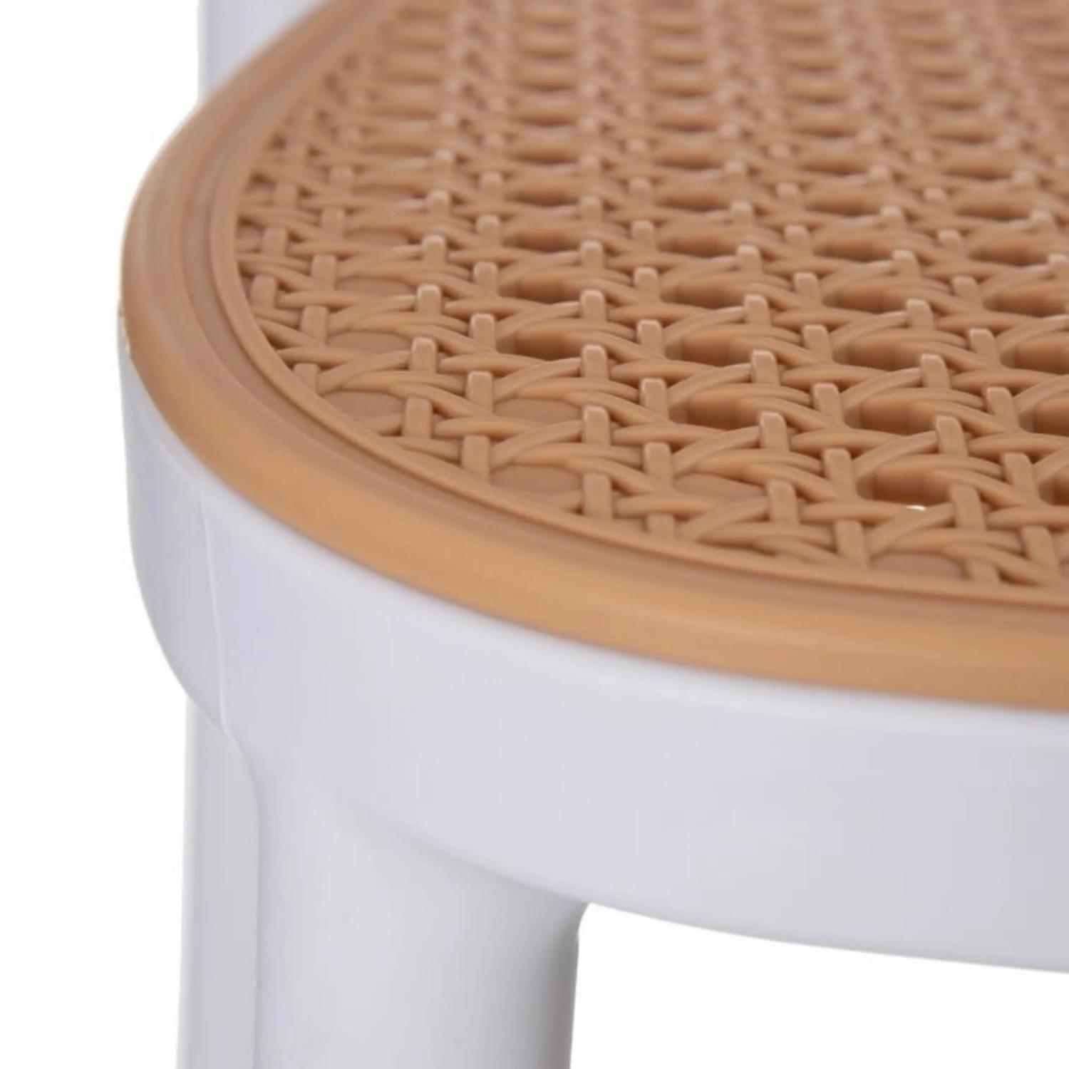 Pakkaa 4 Moulin-tuolia synteettistä rottinkia - Mueble Design