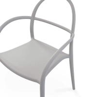 Master – stapelbarer Designer-Stuhl für den Außenbereich | Sessel aus Polypropylen