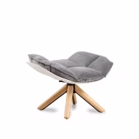 Replika designového křesla Husk Křeslo s podnožkou od skvělé designérky Patricie Urquioly