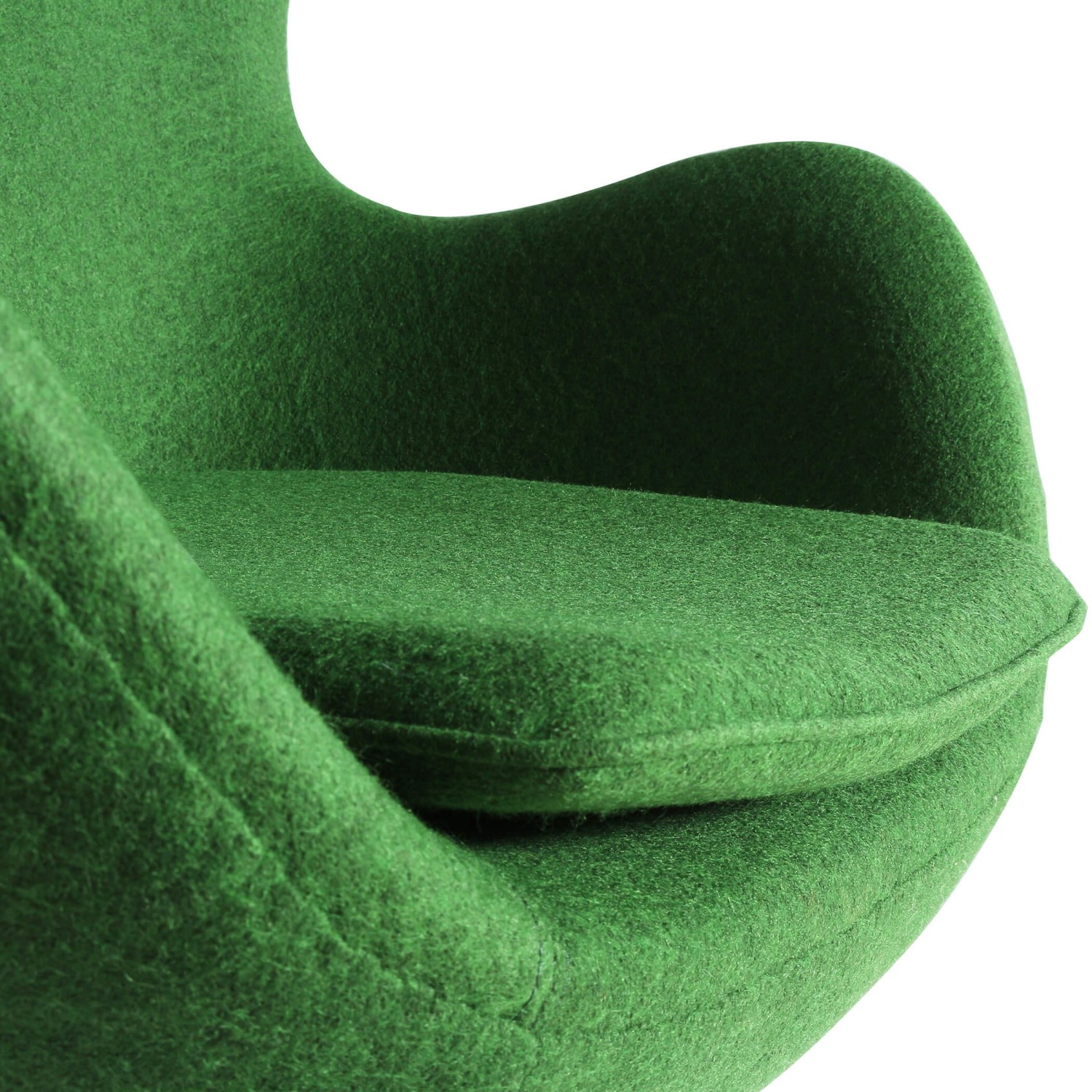 Replica Egg Chair in kasjmier door ontwerper Arne Jacobsen