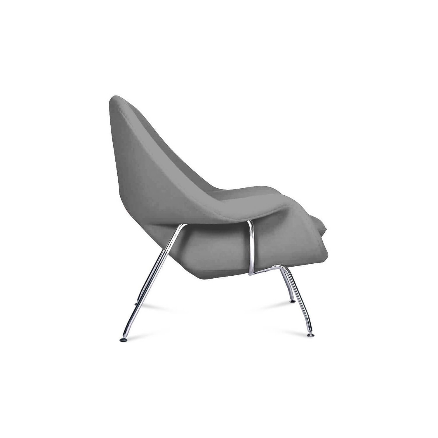 Réplica da cadeira Womb pelo designer Eero Saarinen