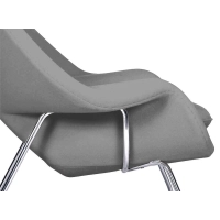 Eero Saarinen kopio kohdun tuolista