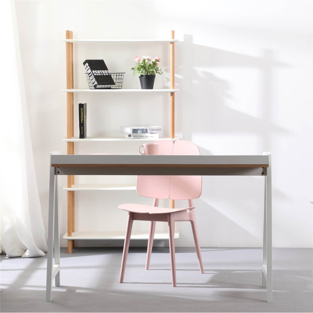 Pop Desk Table s lakovanými nohami v moderním stylu