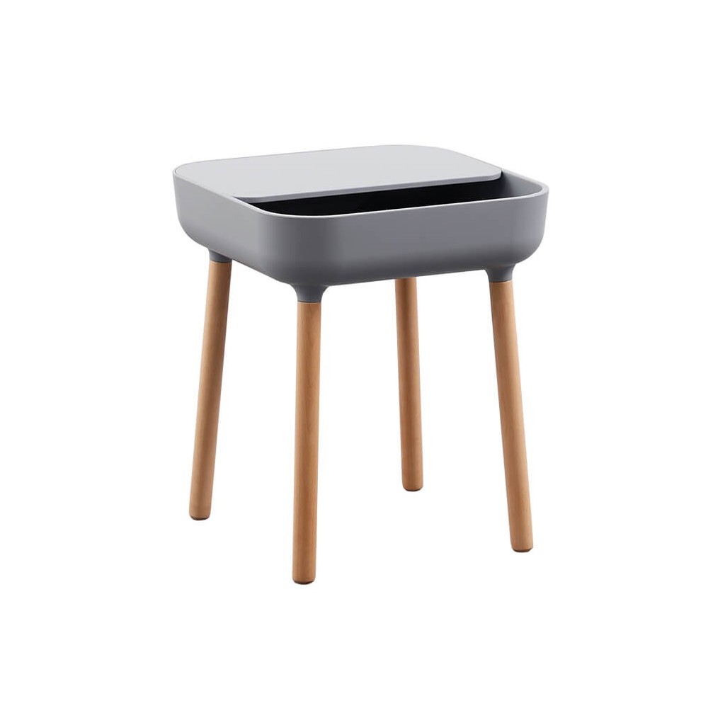 Sidobord i nordisk stil