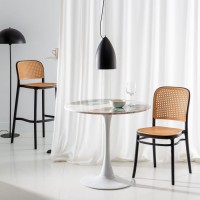 Buitenstoel van synthetisch rotan