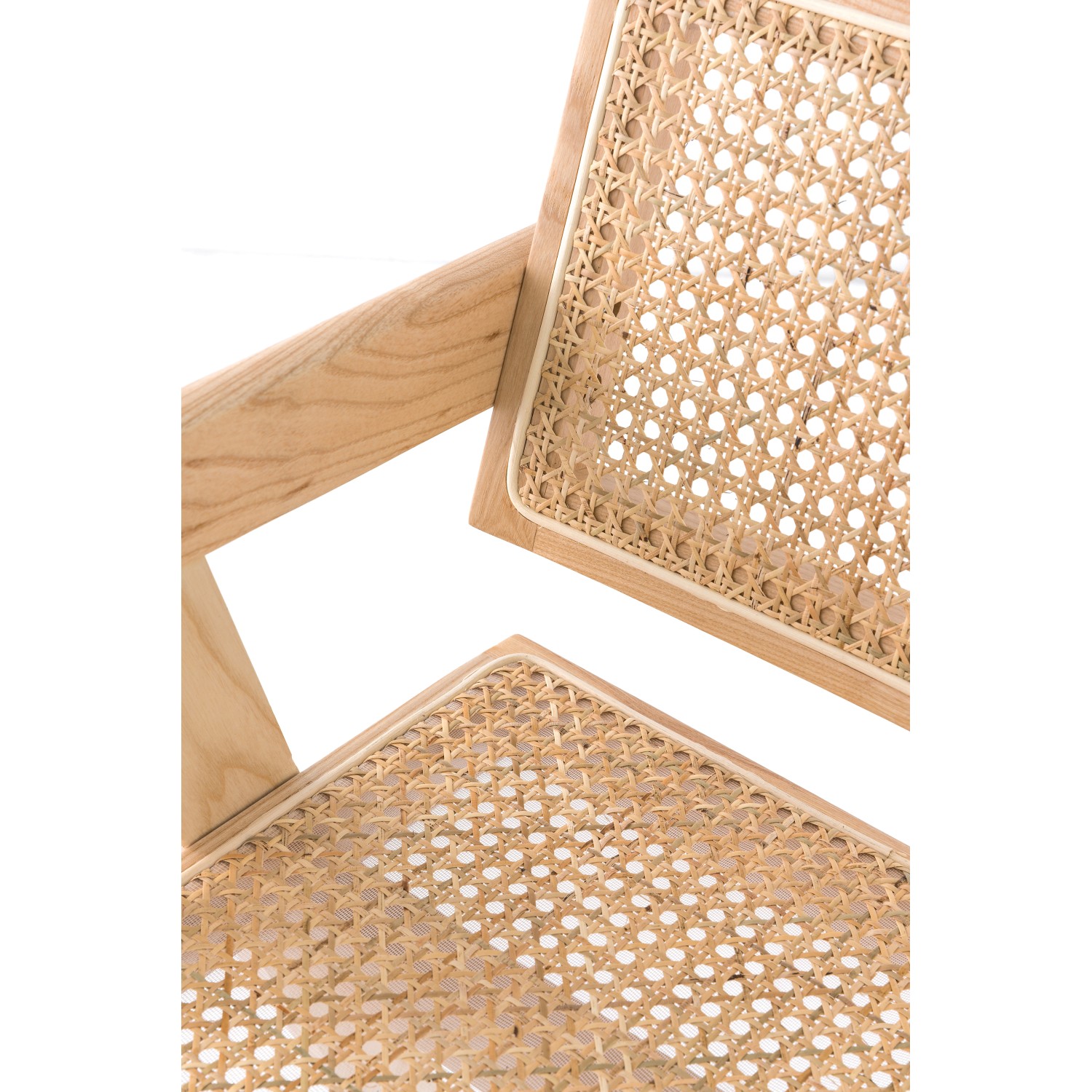 Réplique de la chaise Chandigarh avec accoudoirs du designer Pierre Jeanneret 