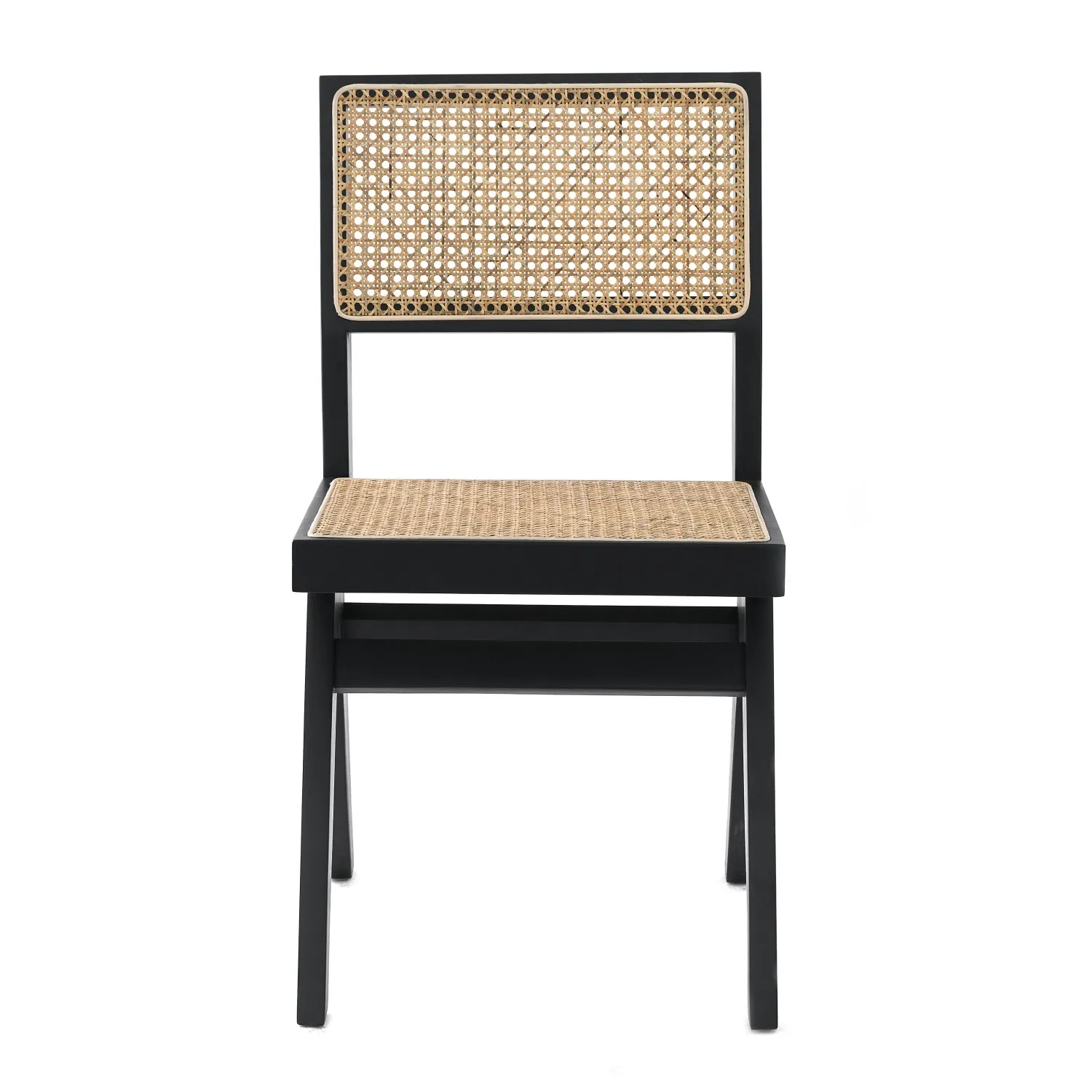 Nachbildung des Chandigarh-Stuhls des Designers Pierre Jeanneret 