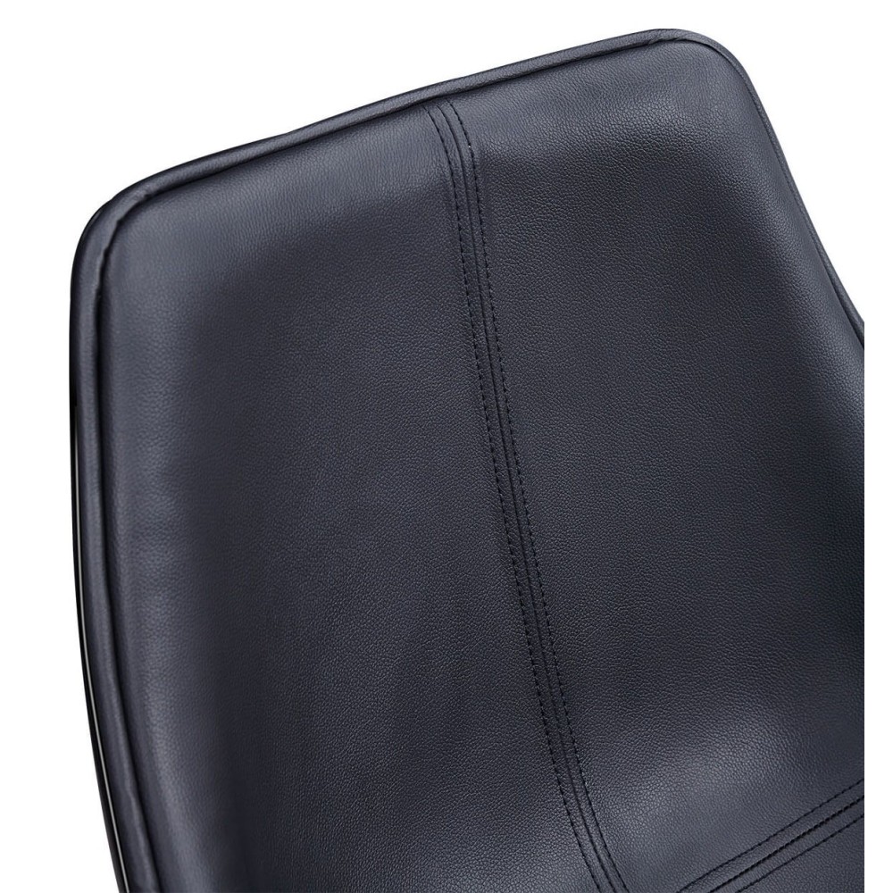 Keinonahalla verhoiltu Olaan tuoli