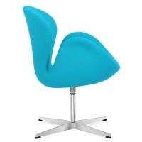 Réplica da cadeira Arne Jacobsen