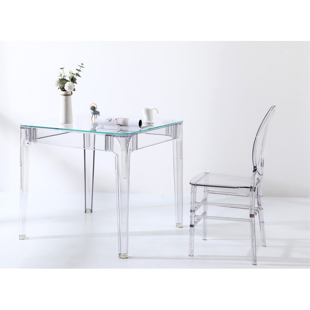 Isabelle Ghost stoel in transparant polycarbonaat