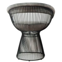 Albert designfåtölj klädd i sammet