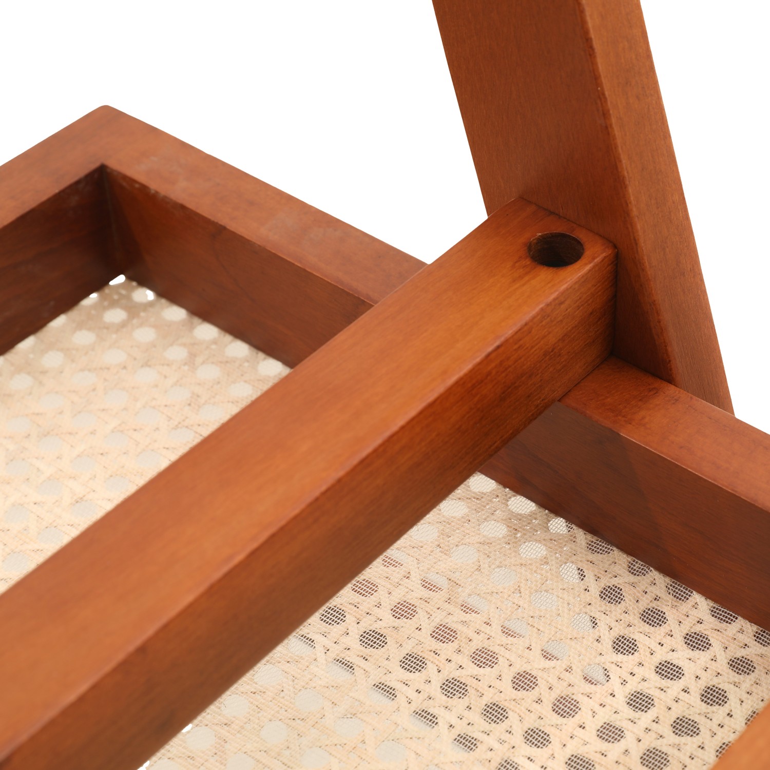 Réplique de la chaise Chandigarh avec accoudoirs du designer Pierre Jeanneret 